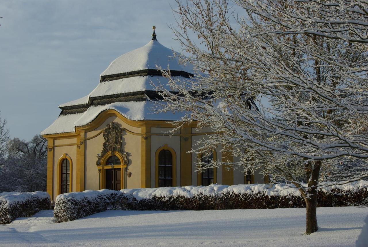 Klostergasthof Hotel Muennerstadt ภายนอก รูปภาพ